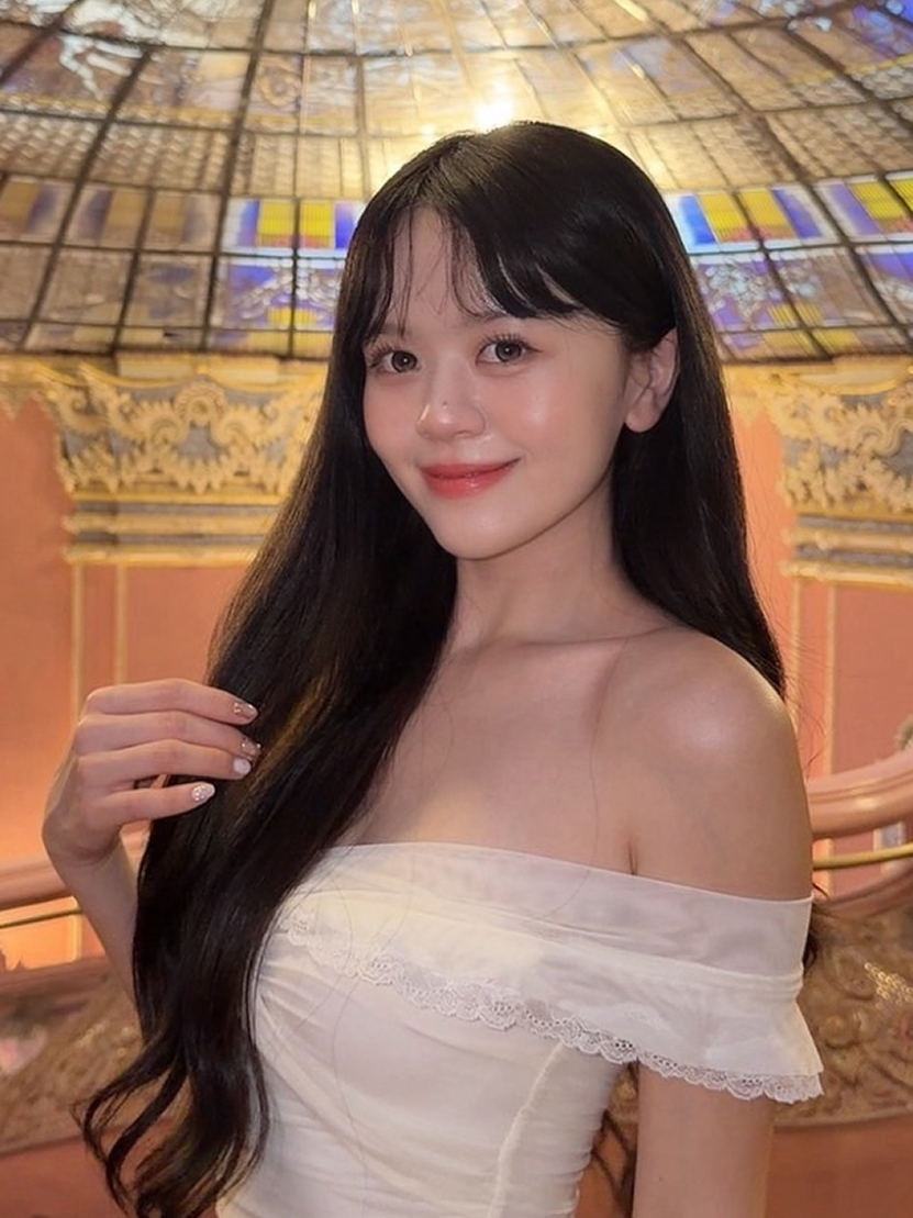 ALLIES HAIR 台北板橋質感髮廊 「 ALLIES 」一詞貫穿我們的品牌精神，代表著千變萬化，不斷調整和創新，持之以恆的優化，成為更好的自己。剪髮、燙髮、染髮、護髮、頭皮、接髮、縮毛矯正、髮根燙、哥德式